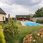 Ziva Palava 3*